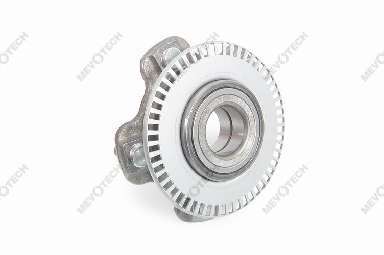 2004, 2003, 2002, 2001 Chevrolet Tracker Wheel Bearing and Hub Assembly