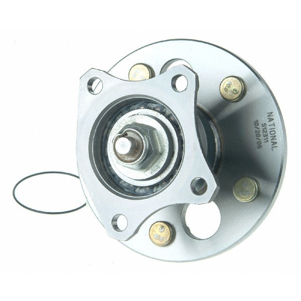 2000-2003 Toyota Solara Wheel Bearing and Hub Assembly - Rear (Moog)