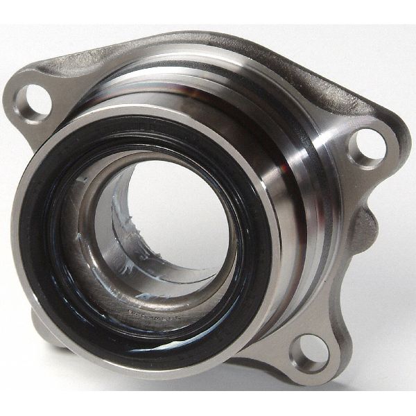 1996-2000 Toyota RAV4 Wheel Bearing and Hub Assembly - Rear (Moog)