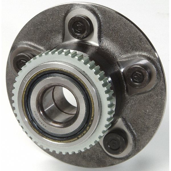 2001-2002 Chrysler PT Cruiser Wheel Bearing and Hub Assembly - Rear (Moog)