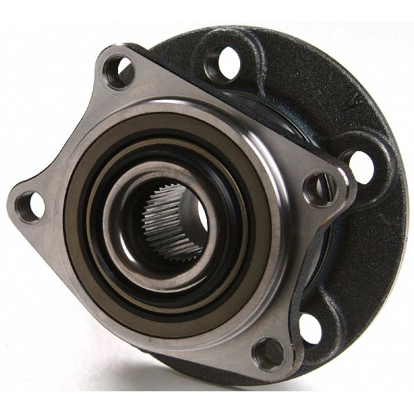 1997-1998 Volvo V90 Wheel Bearing and Hub Assembly - Rear (Moog)