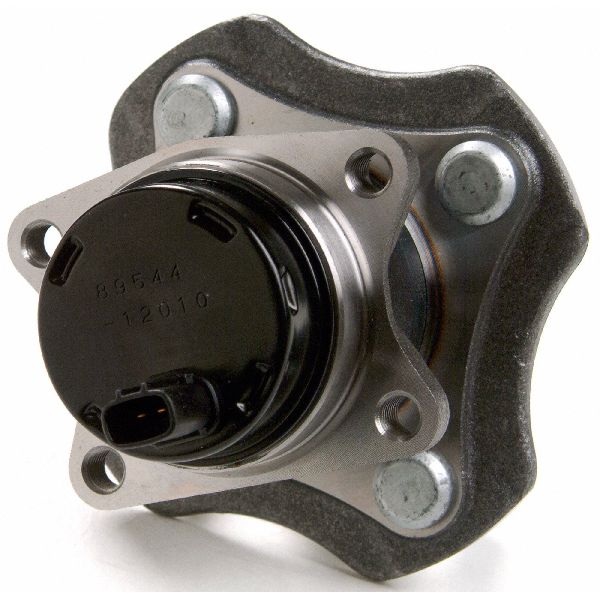 2004-2006 Scion xA Wheel Bearing and Hub Assembly - Rear (Moog)