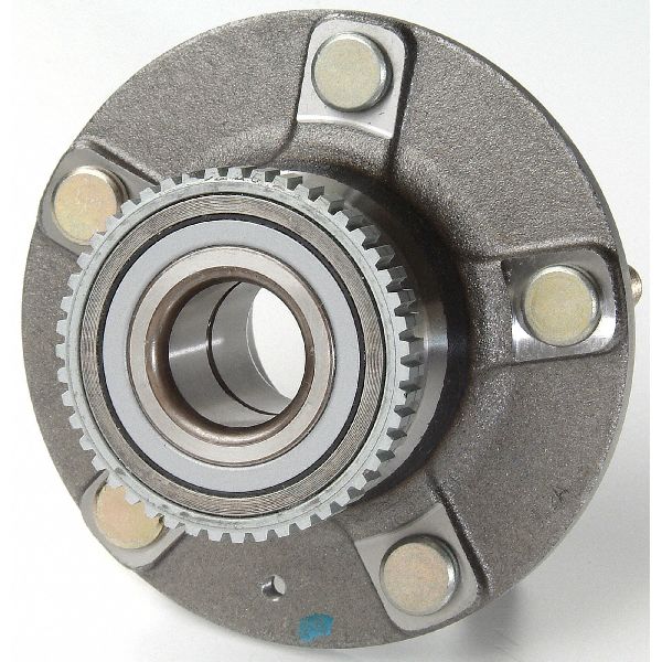 1999-2002 Daewoo Leganza Wheel Bearing and Hub Assembly - Rear (Moog)