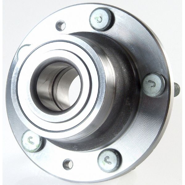 2000-2001 Mazda MPV Wheel Bearing and Hub Assembly - Rear (Moog)