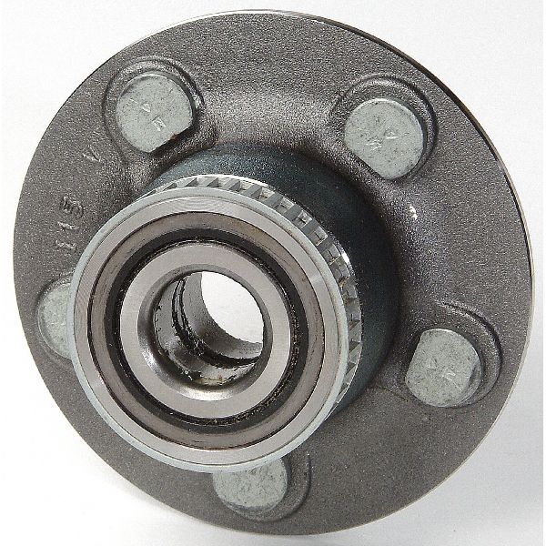 1995-1997 Dodge Stratus Wheel Bearing and Hub Assembly - Rear (Moog)