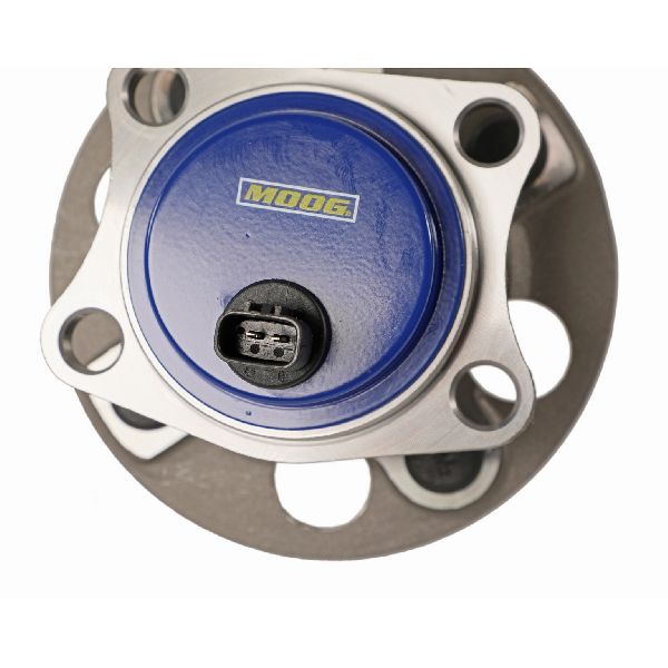 2015-2018 Toyota Yaris Wheel Bearing and Hub Assembly - Rear (Moog)
