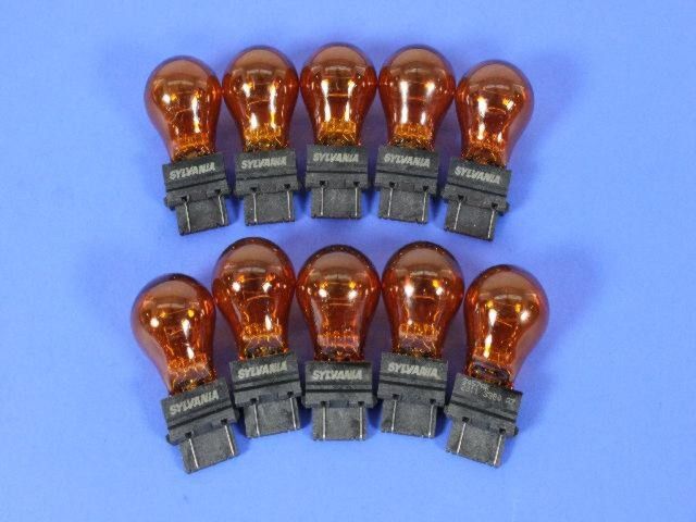 2005-2006 Dodge Magnum Multi-Purpose Light Bulb (Mopar)