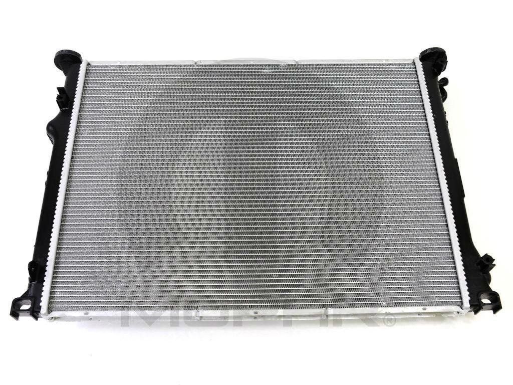 2023, 2022, 2021, 2020, 2019, 2018, 2017, 2016, 2015, 2014, 2013, 2012, 2011 Dodge Challenger Radiator