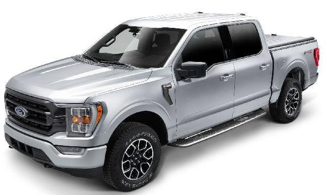 2023-2024 Ram 1500 Classic Step Nerf Bar (N-Fab)
