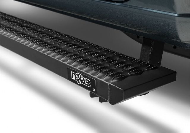 2020-2024 GMC Sierra 2500 HD Step Nerf Bar (N-Fab)