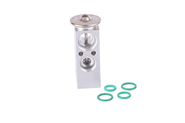 2015-2020 Mercedes-Benz GLA250 A/C Expansion Valve (Nissens)