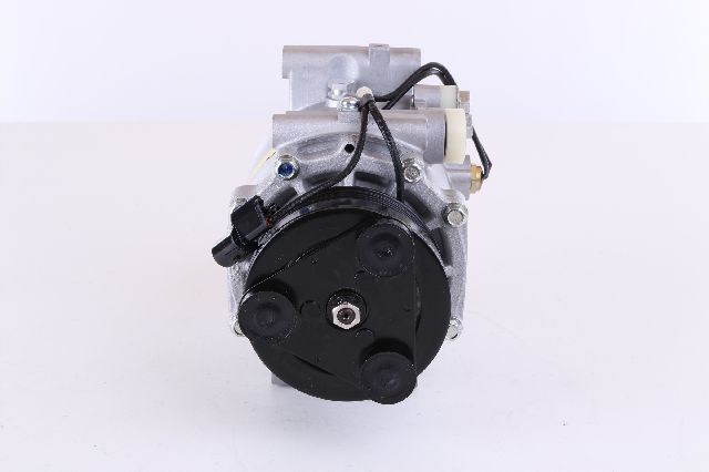 2004-2009 Mitsubishi Galant A/C Compressor (Nissens)