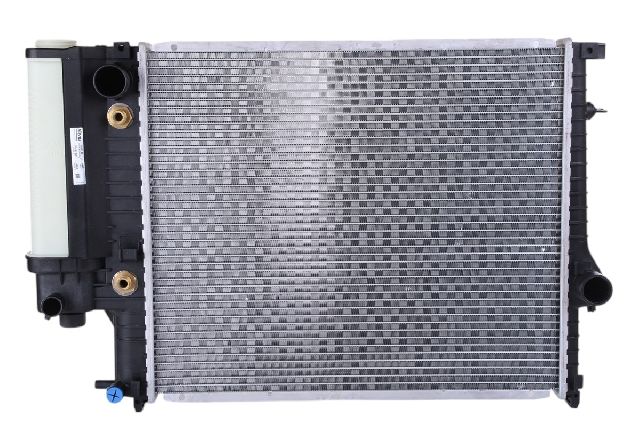 1989-1992 BMW 525i Radiator (Nissens)