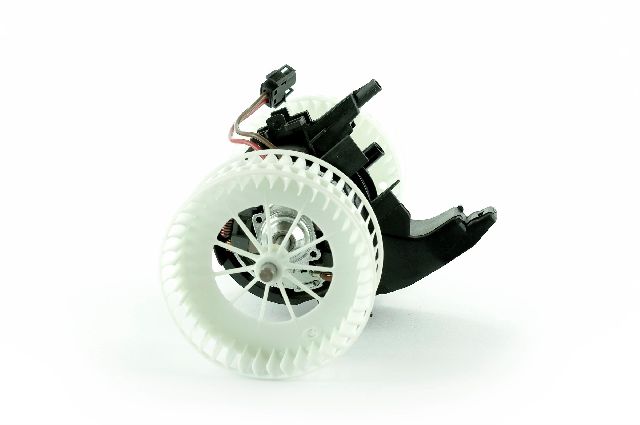 2004-2005 BMW 545i HVAC Blower Motor (Nissens)