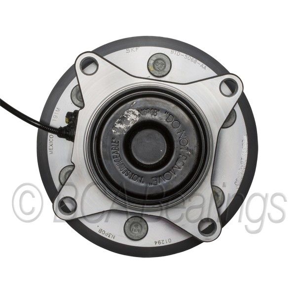 2011-2014 Lincoln Navigator Wheel Bearing and Hub Assembly - Front (NTN)
