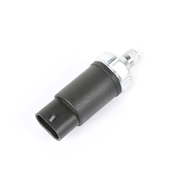 1994-1997 Jeep Cherokee Engine Oil Pressure Sensor (Omix-Ada)