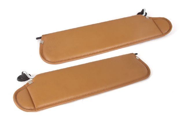 1997-2002 Jeep Wrangler Sun Visor (Omix-Ada)