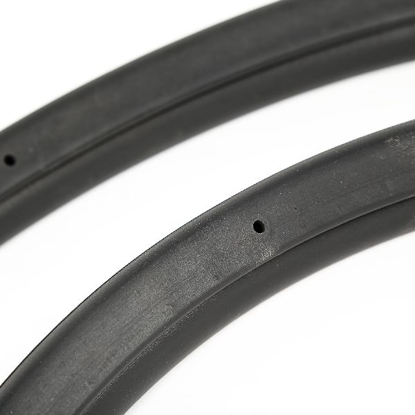 2007-2017 Jeep Wrangler Door Seal - Front Right (Omix-Ada)
