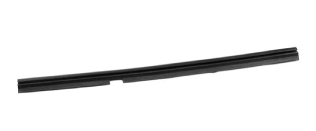 1984-1996 Jeep Cherokee Door Window Seal - Rear Right Lower (Omix-Ada)