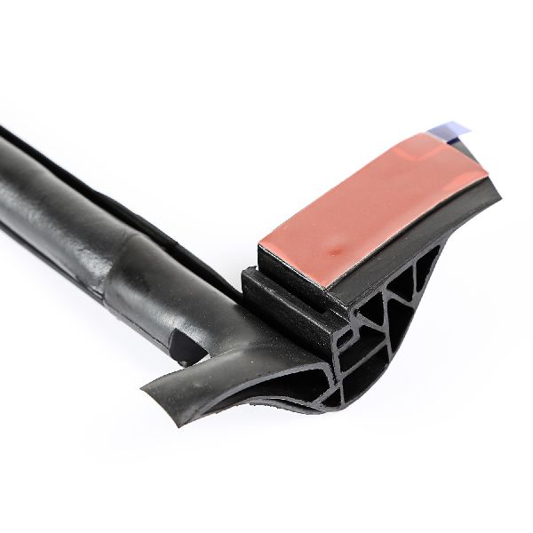 2007-2010 Jeep Wrangler Liftgate Seal (Omix-Ada)