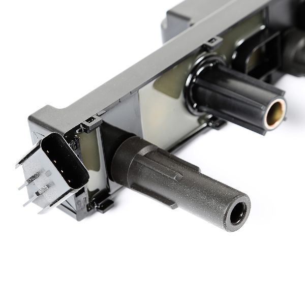 2000-2001 Jeep Cherokee Ignition Coil Set (Omix-Ada)
