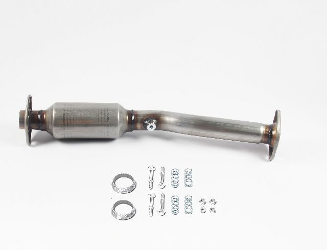 2019 Nissan Sentra Catalytic Converter - Rear (Original Performance)