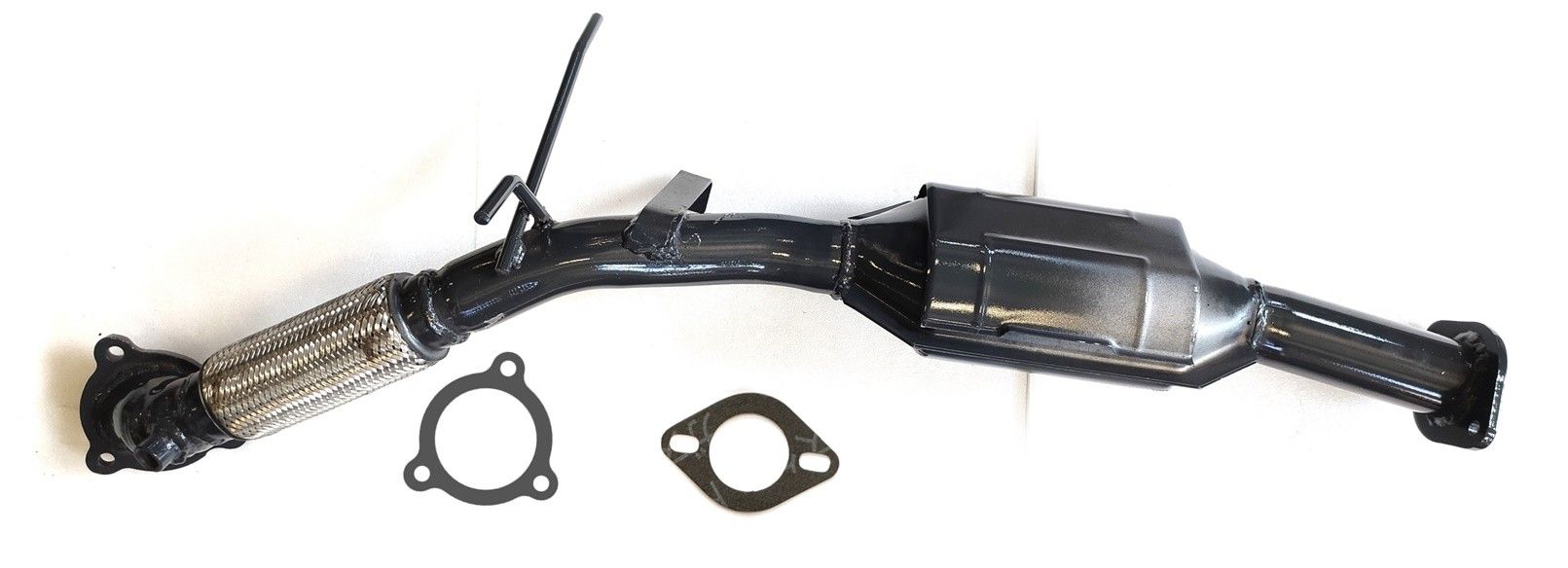 2006, 2005, 2004, 2003 Volvo XC90 Catalytic Converter
