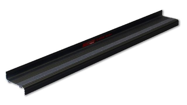 2015-2018 GMC Sierra 2500 HD Running Board (Owens)