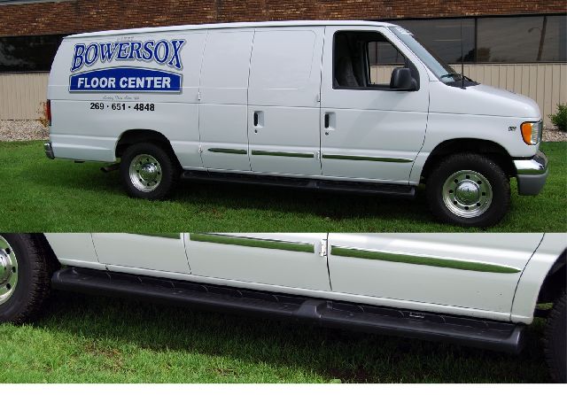1997-2019 GMC Savana 2500 Running Board (Owens)
