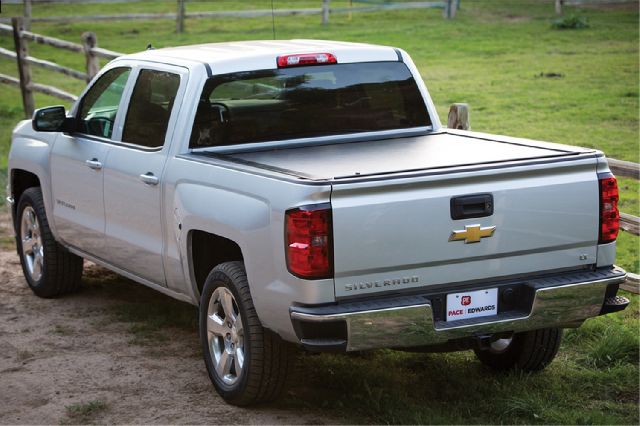 2019-2024 Ram 1500 Tonneau Cover (Pace Edwards)