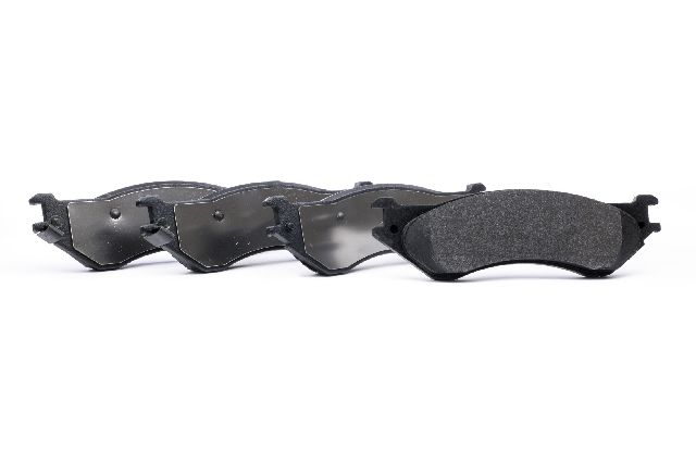 1998-2002 Lincoln Navigator Disc Brake Pad Set - Front (Performance Friction)