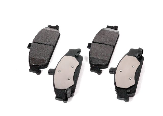1999-2004 Oldsmobile Alero Disc Brake Pad Set - Front (Performance Friction)