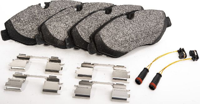 2007-2018 Freightliner Sprinter 2500 Disc Brake Pad Set - Front (Performance Friction)