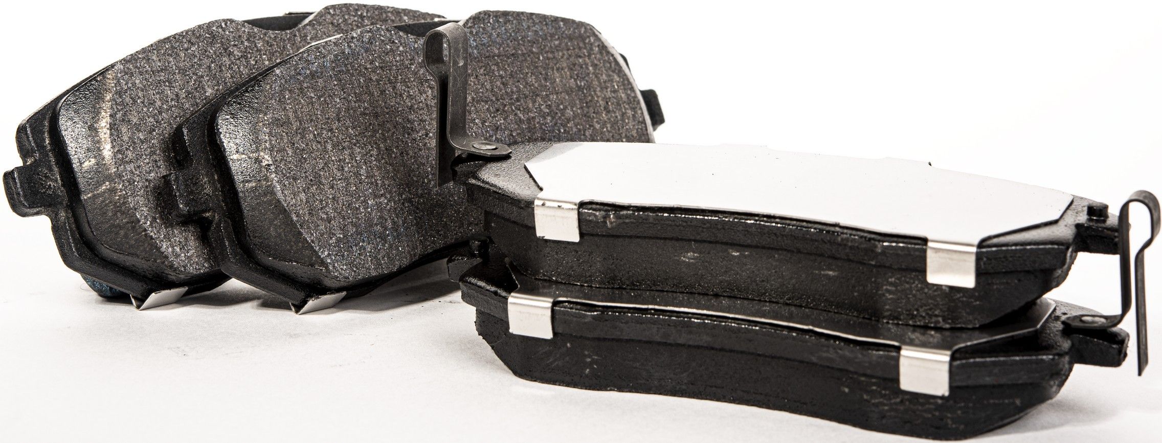 2014, 2013, 2012, 2011, 2010, 2009, 2008, 2007, 2006, 2005, 2004, 2003, 2002 Subaru Outback Disc Brake Pad Set