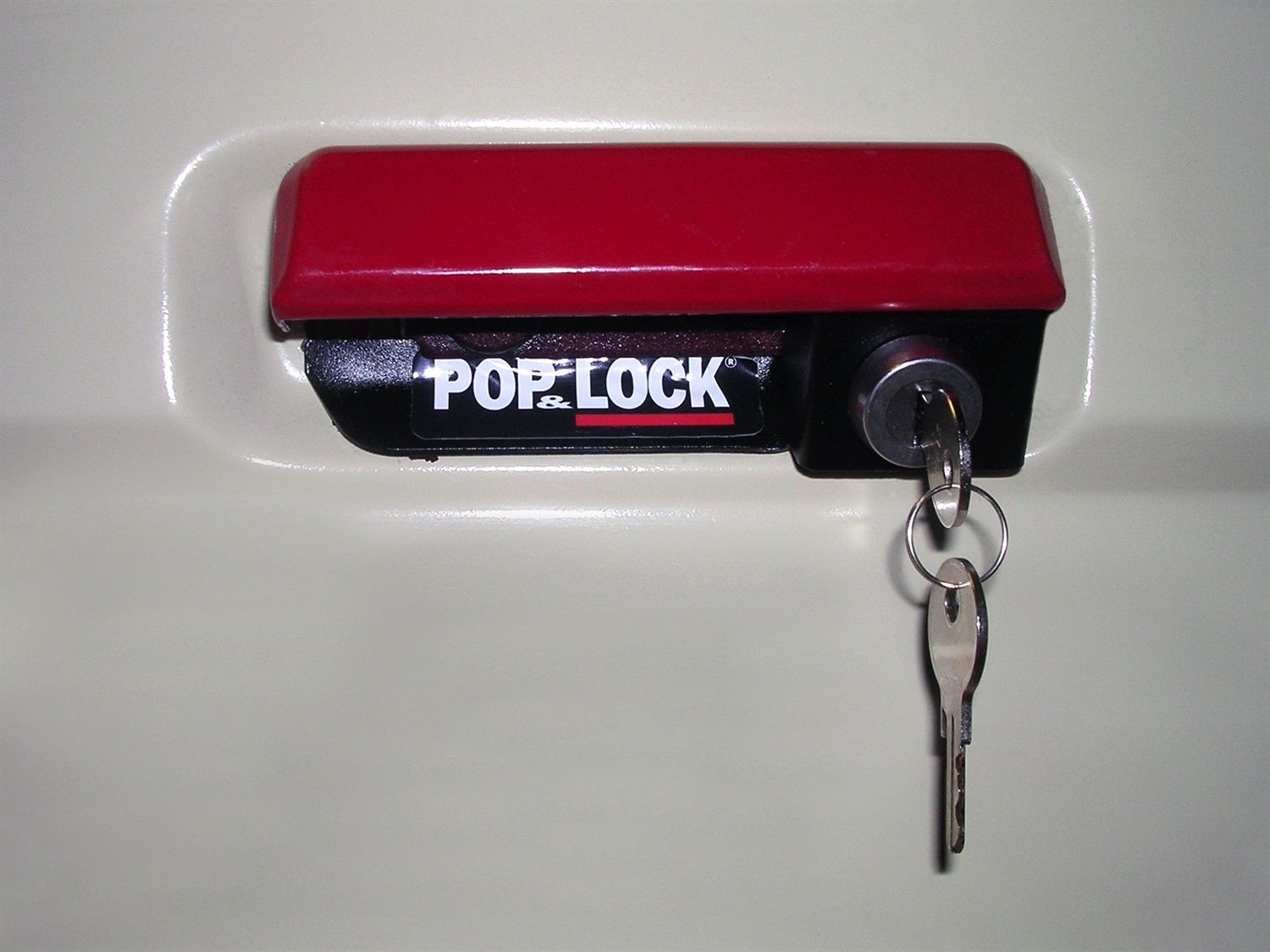 2003, 2002, 2001, 2000, 1999, 1998, 1997, 1996, 1995, 1994, 1993 Ford Ranger Tailgate Lock