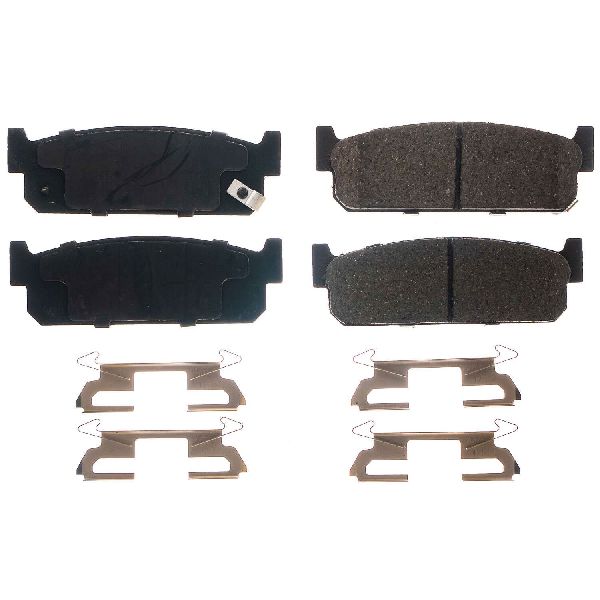 2003-2004 INFINITI M45 Disc Brake Pad Set - Rear (Powerstop)