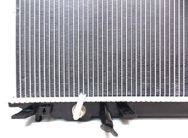 2001-2005 Honda Civic Radiator (Pro Parts)