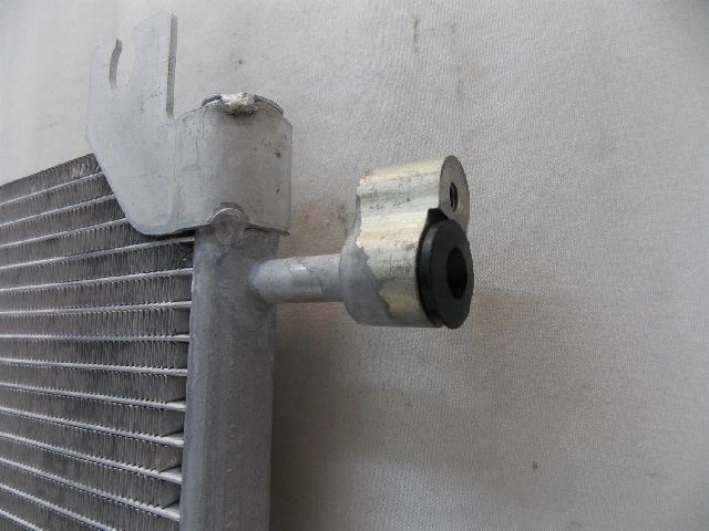 1999-2004 GMC Sierra 2500 A/C Condenser (Pro Parts)