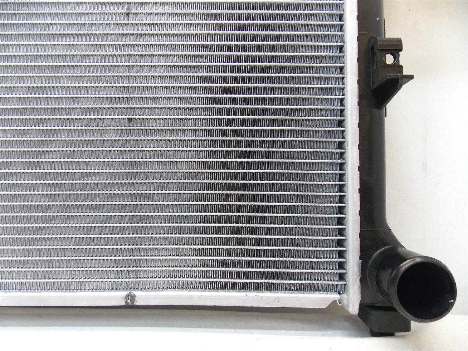 2010, 2009, 2008, 2007, 2006 Jeep Commander Radiator