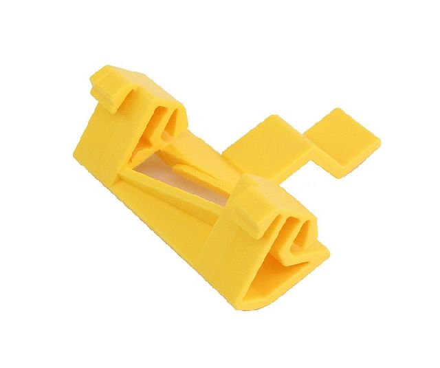2001-2007 Volvo V70 Exterior Molding Clip - Front (Professional Parts Sweden)