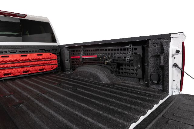 2020-2022 GMC Sierra 2500 HD Cargo Holder (Putco)