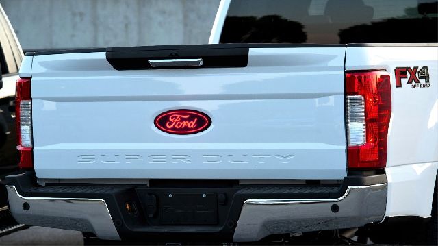 2017-2019 Ford F-550 Super Duty Emblem - Rear (Putco)