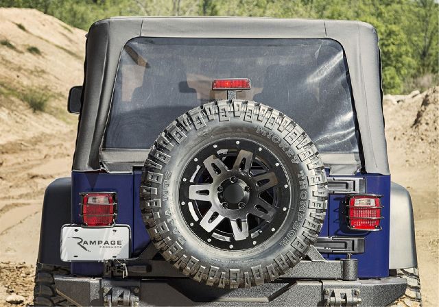 2004-2006 Jeep Wrangler Soft Top (Rampage)