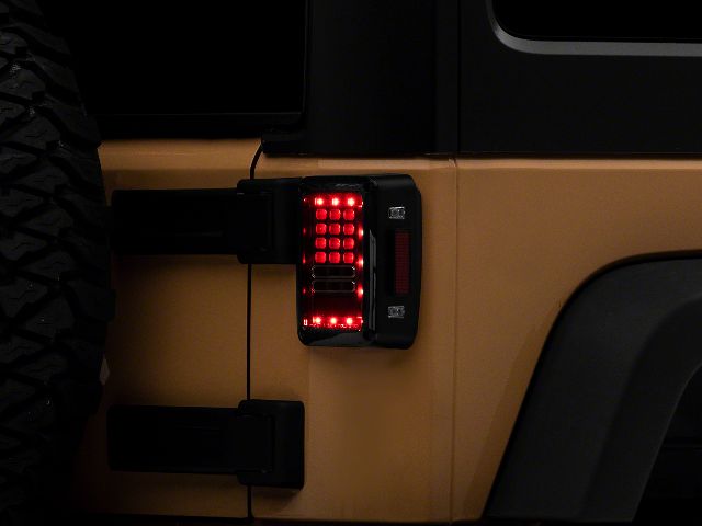 2007-2017 Jeep Wrangler Tail Light (Raxiom)