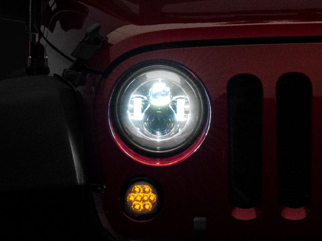 1997-2017 Jeep Wrangler Headlight (Raxiom)