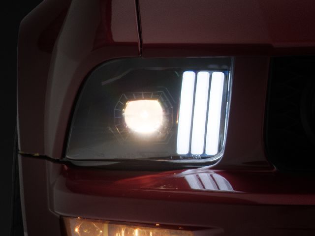 2005-2009 Ford Mustang Headlight (Raxiom)