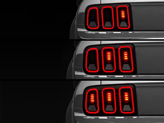 2005-2009 Ford Mustang Tail Light (Raxiom)