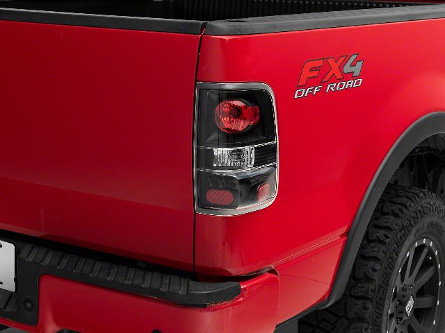 2004-2008 Ford F-150 Tail Light (Raxiom)