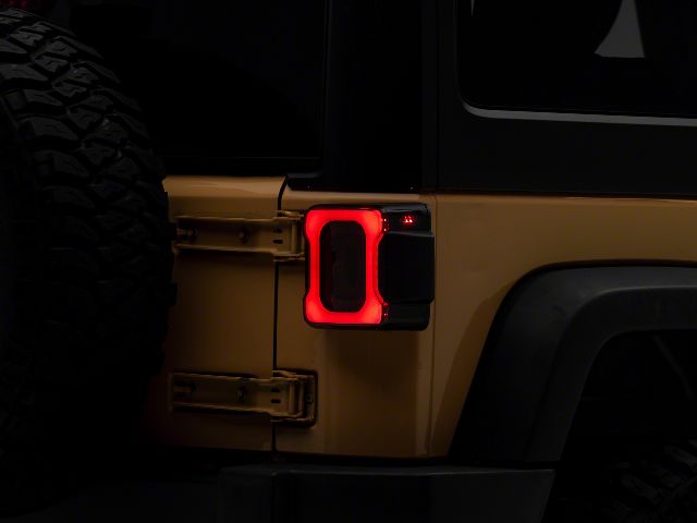2007-2017 Jeep Wrangler Tail Light (Raxiom)