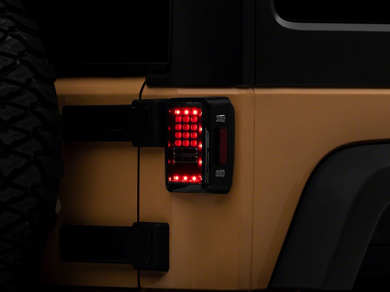 2017, 2016, 2015, 2014, 2013, 2012, 2011, 2010, 2009, 2008, 2007 Jeep Wrangler Tail Light